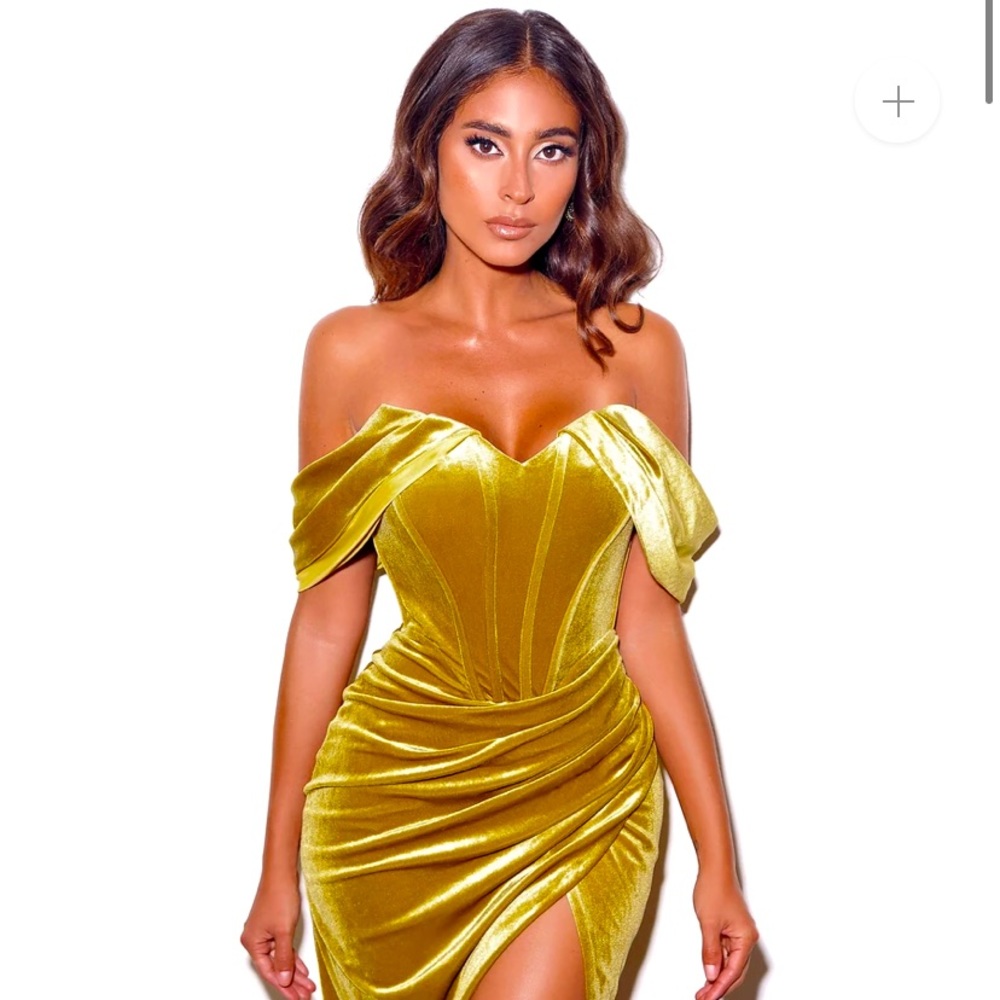 Omaria Gold Velvet Off Shoulder Dress